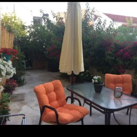 Appartement Konstantina's Near The