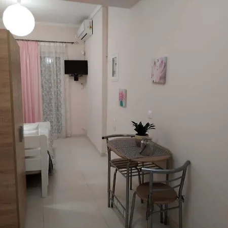 Konstantina's Near The