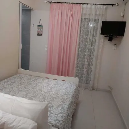 Konstantina's Near The * Ханья