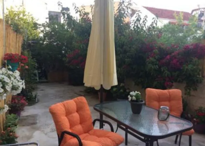 Konstantina's Near The Lejlighed *